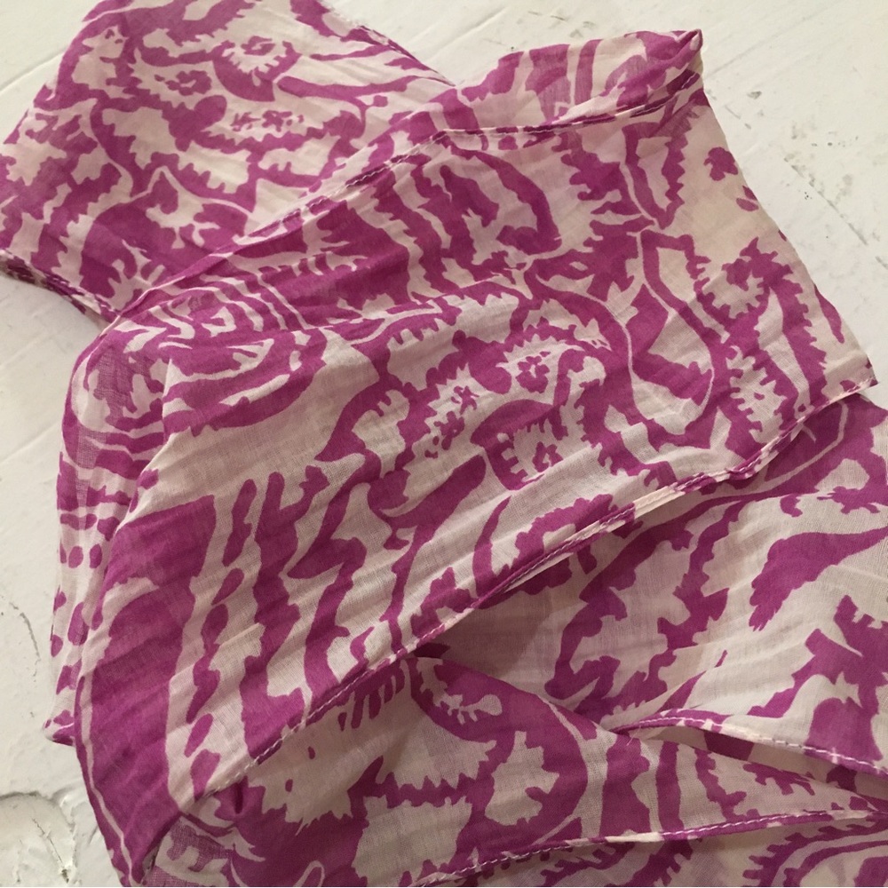 🌹HP🌹Athleta 100% Silk Hair Bandana/ Scarf - Picture 2 of 3